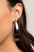 Load image into Gallery viewer, Underestimated Edge - Black Earrings