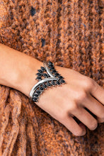 Load image into Gallery viewer, Teton Tiara - Black Bracelet